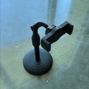 Desktop Tripod Phone Holder